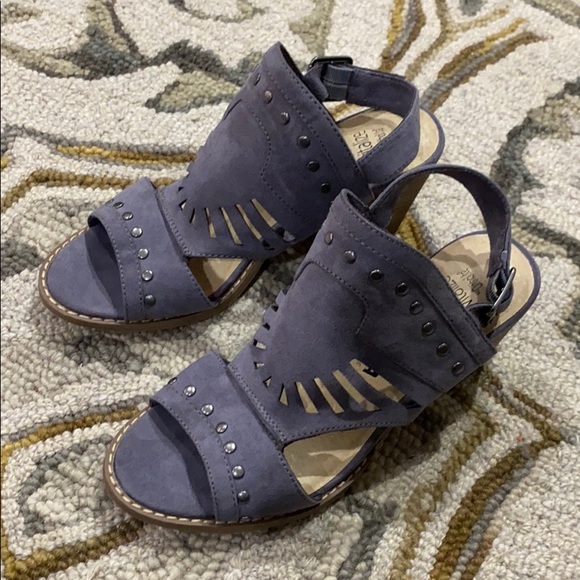 Sonoma Shoes - Sonoma vitalize ortholite purple suede heels sz 7